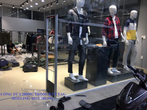 cong-tu-an-ninh-rf-mono