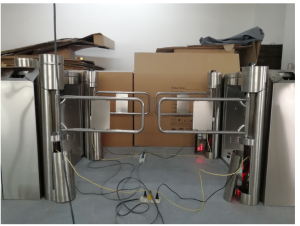 Cong-xoay-swing-barier