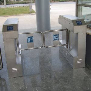 Cong-xoay-swing-barier