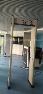 cong-do-kim-loai-va-do-nhiet-do-uniqscan-ub500t