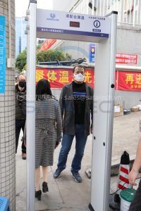 cong-do-kim-loai-va-do-nhiet-do-uniqscan-ub500t