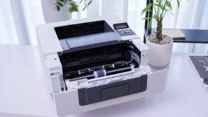 Trai-nghiem-may-in-HP-LaserJet-Pro-M404-3-min