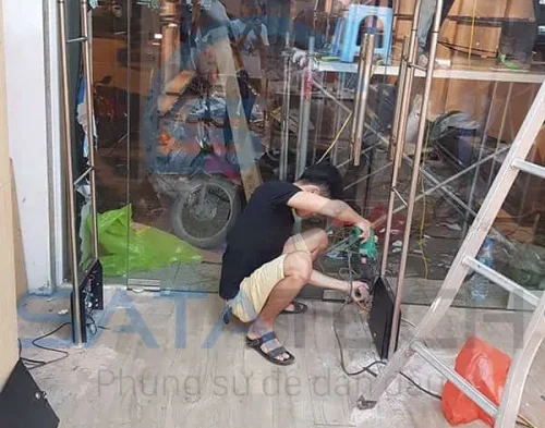 bảo trì cửa từ an ninh