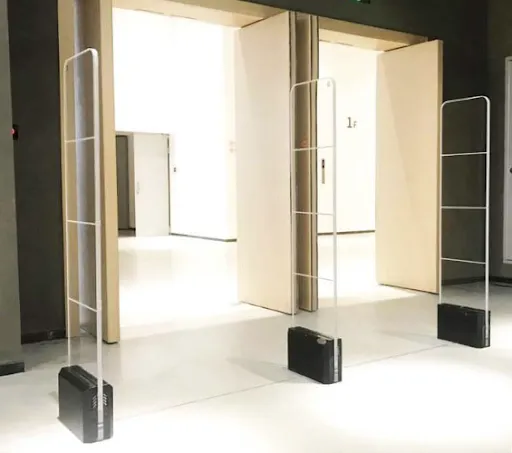 cổng từ tại cửa hàng