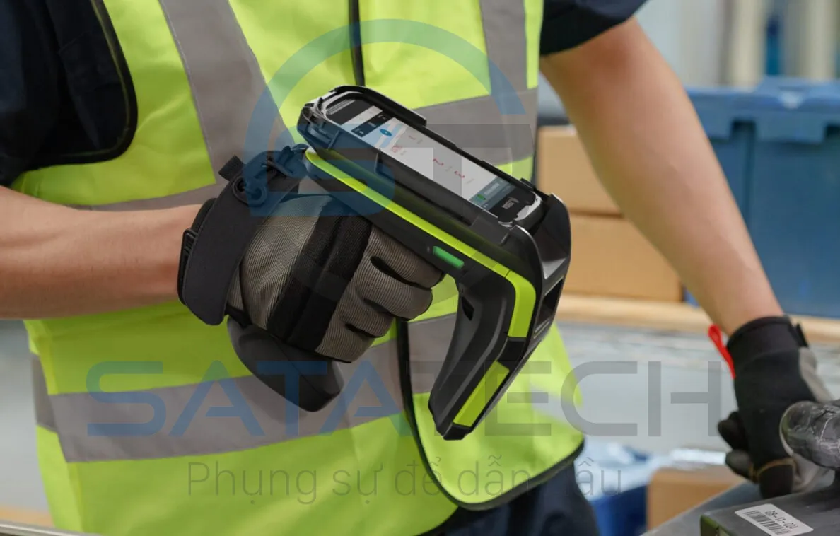 Máy đọc RFID cầm tay RFD9030