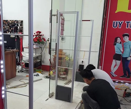 chi phí bảo trì cổng từ an ninh siêu thị