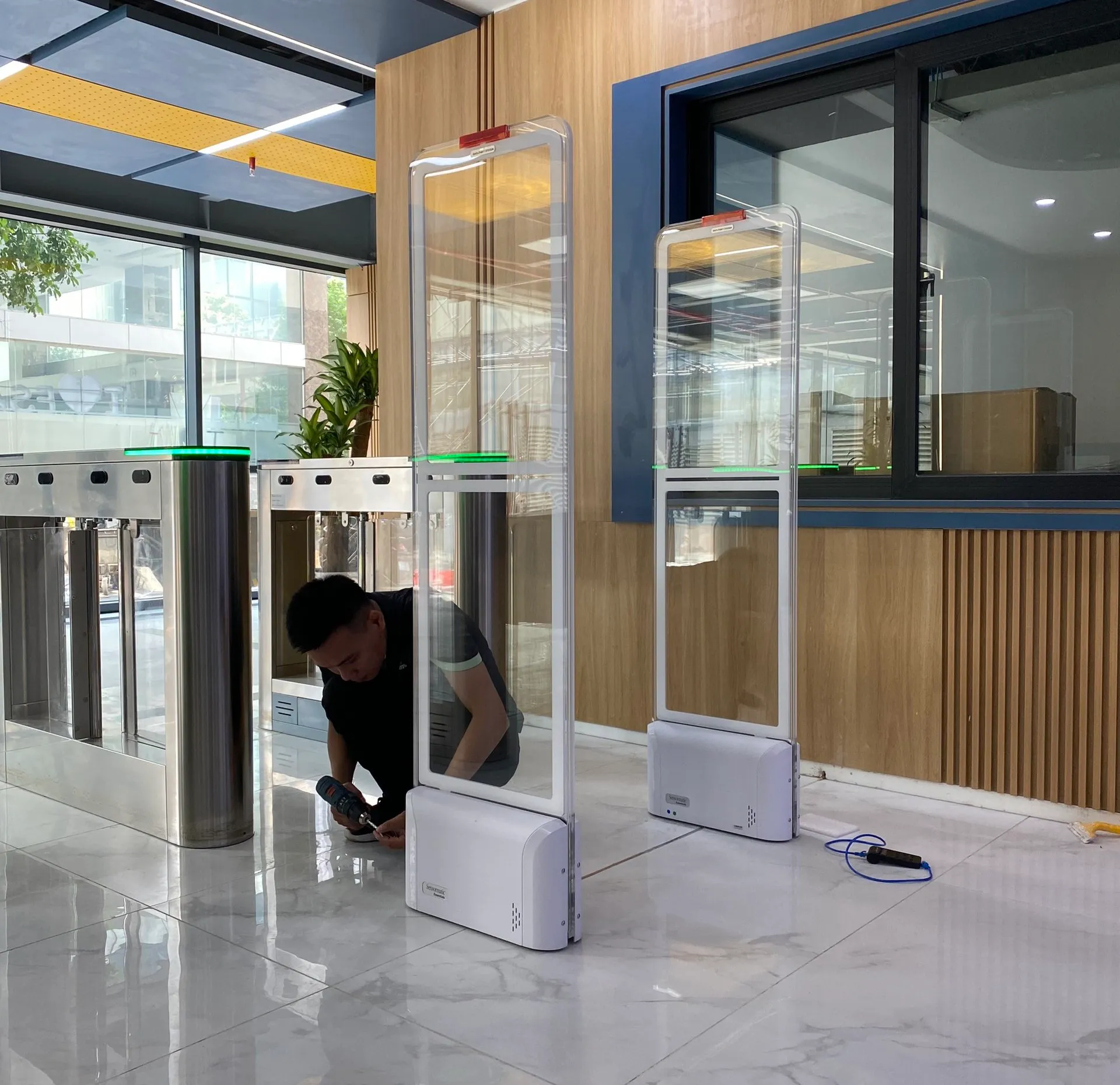 Cổng từ an ninh SCT-P10